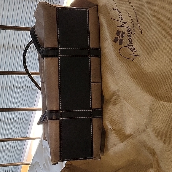 PATRICIA NASH TAUPE PURSE - Picture 12 of 16